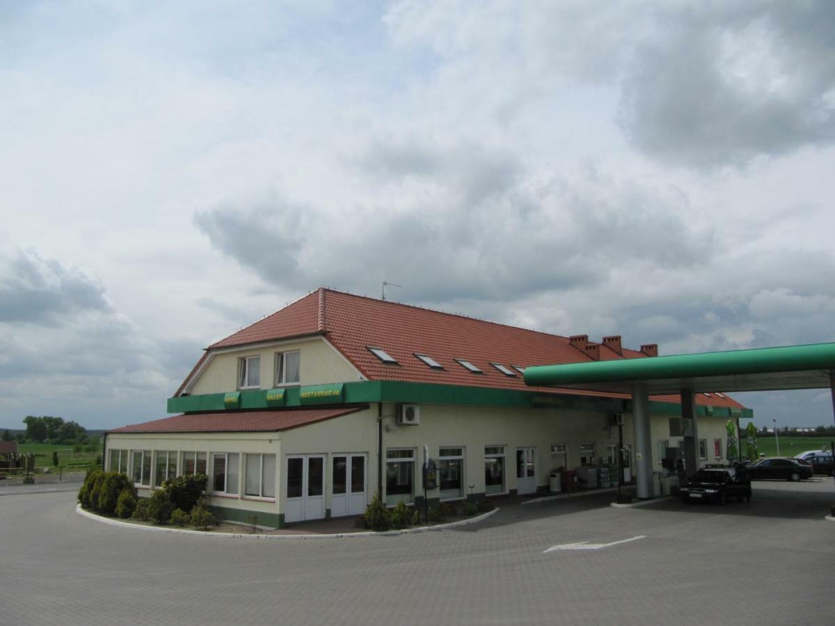 Sawik Dziekanowice Motel Lednogora Buitenkant foto